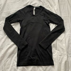 Lululemon Swiftly Tech